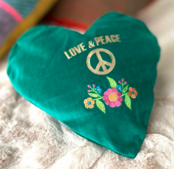 Noi Wärmekissen Dinkel Love & Peace Heart 
